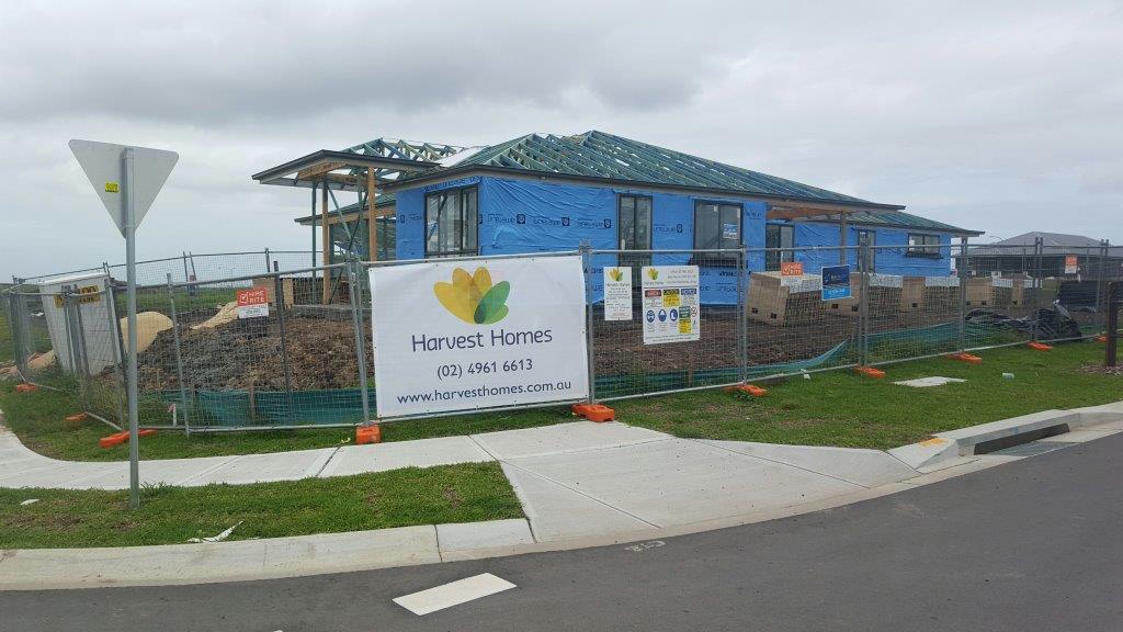 Temporary Construction Fence Wollongong, New South Wales 6 harvest homes temporary fence